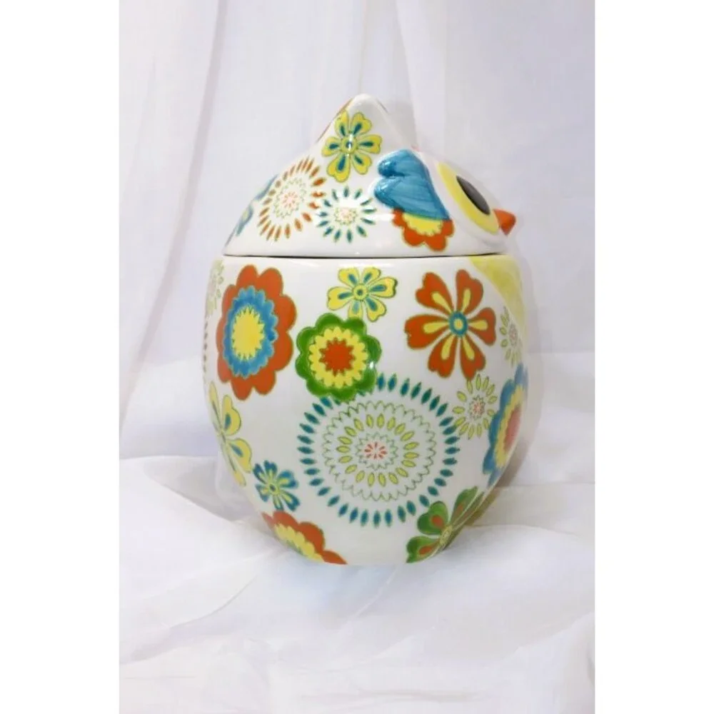 D/C'd Pier 1 Imports Owl Cookie Jar Hand Painted Stoneware 9.5